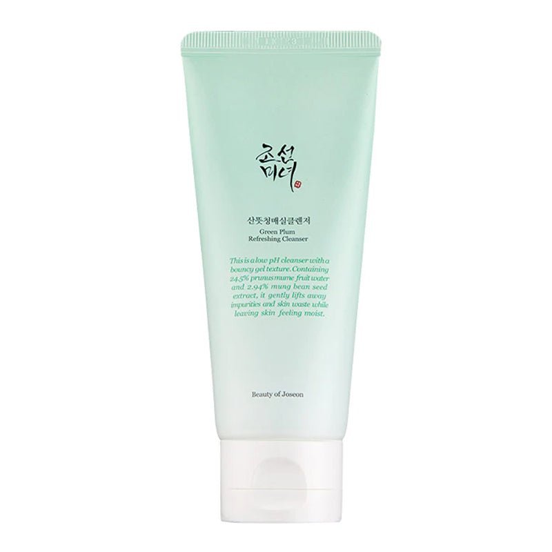 Green Plum Refreshing Cleanser 100ml